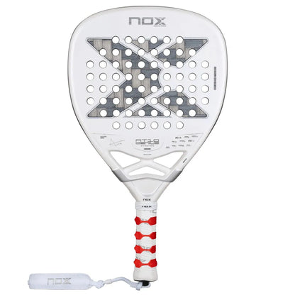 Padelracket Test Nox AT10 Genius Attack 12K Alum Xtreme by Agustin Tapia