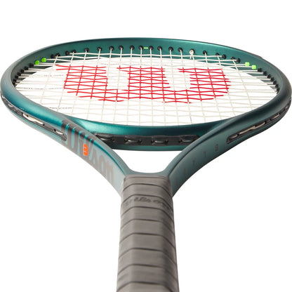 Wilson Junior Blade 26 V9.0 racket