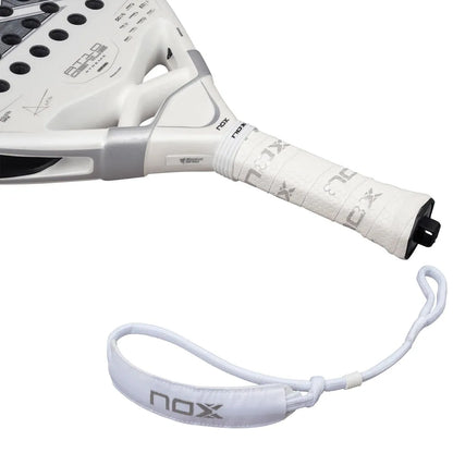 Padelracket Test Nox AT10 Genius Attack 12K Alum Xtreme by Agustin Tapia
