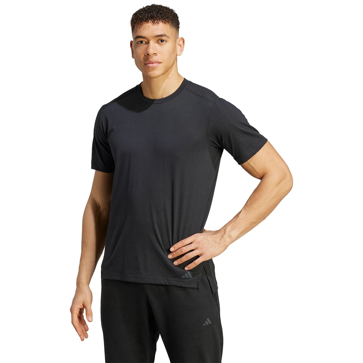 T-shirt adidas Yoga Base