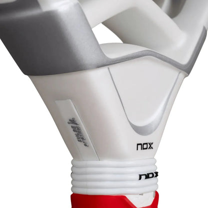 Padelracket Test Nox AT10 Genius Attack 12K Alum Xtreme by Agustin Tapia