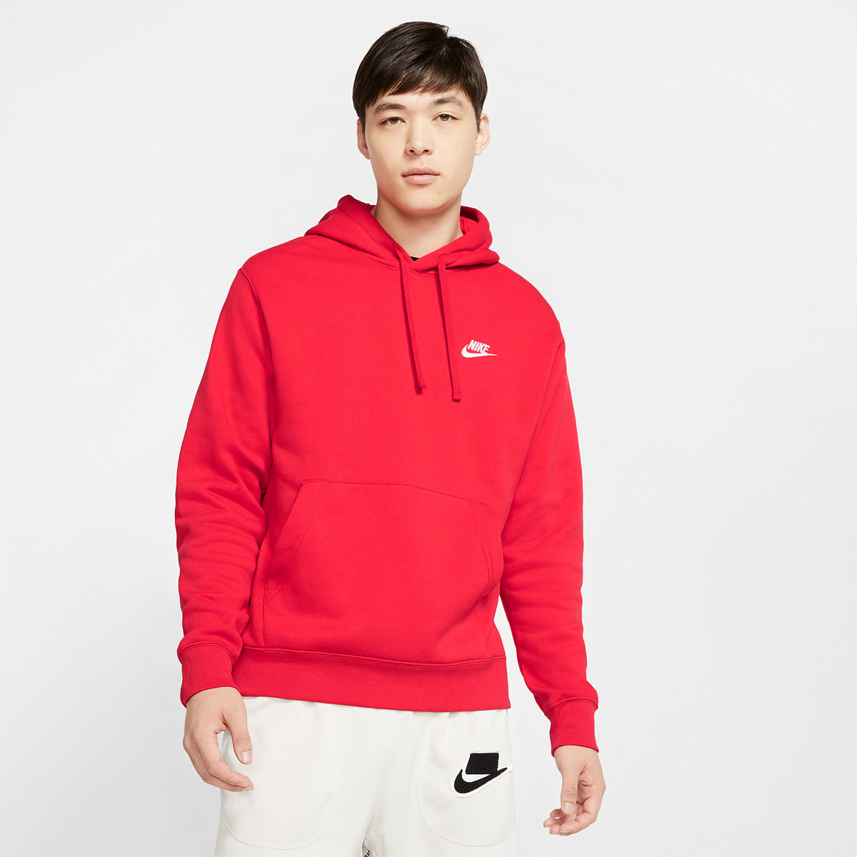NIKE CLUB SWEATER MET CAPUCHON NIKE Heren Kleding Tennispro