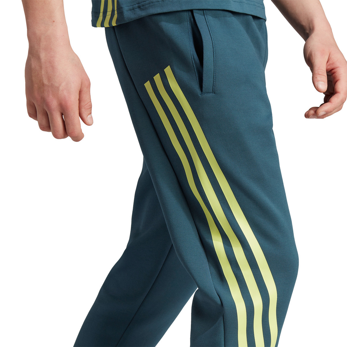 Adidas broek strepen new arrivals
