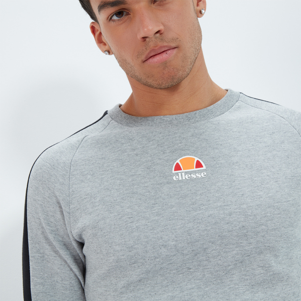 Kleding merk ellesse 2025